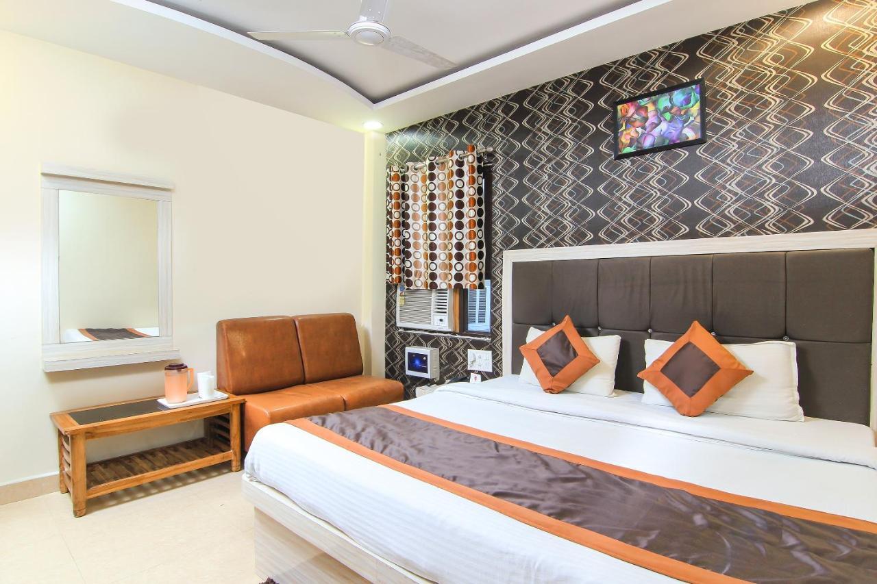 Oyo 8883 Hotel Comfort Zone Лакхнау Екстер'єр фото