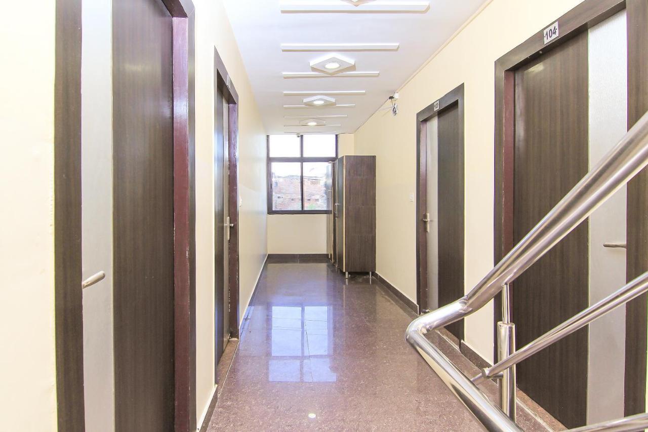 Oyo 8883 Hotel Comfort Zone Лакхнау Екстер'єр фото